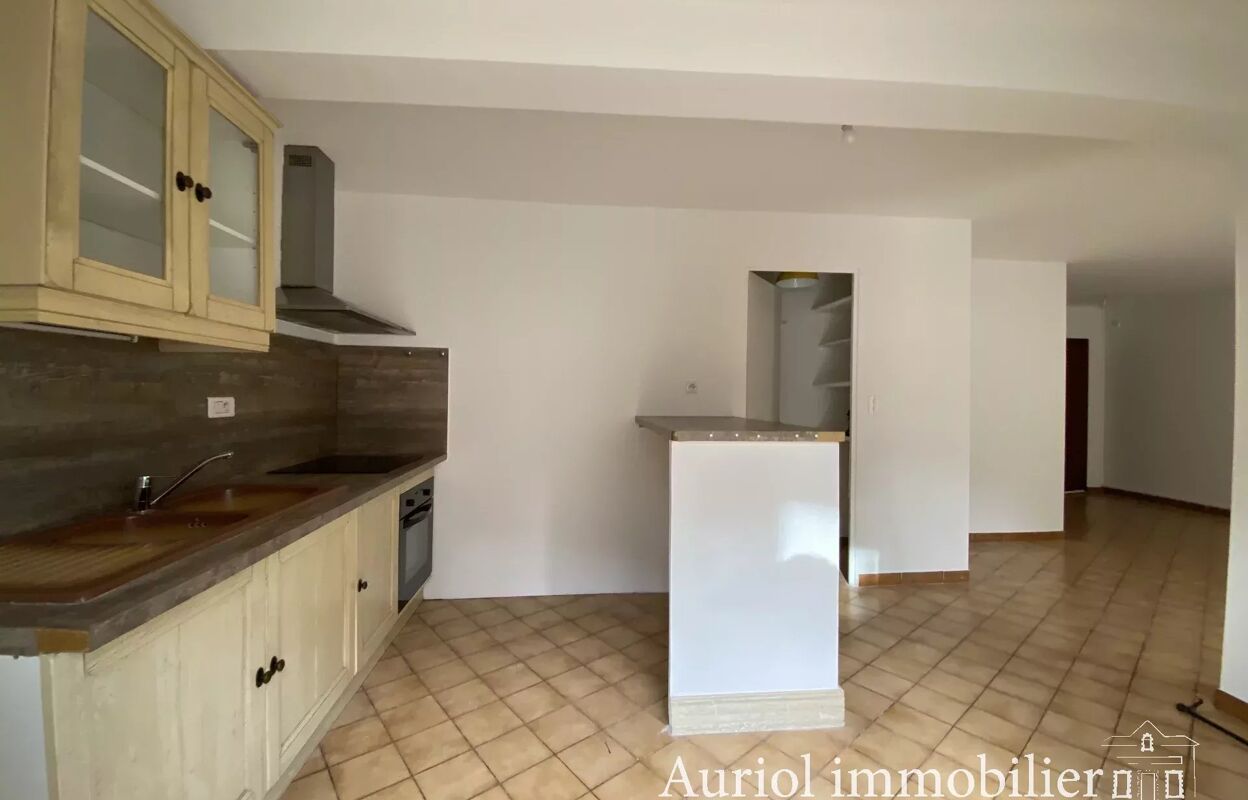 appartement 3 pièces 76 m2 à vendre à Auriol (13390)