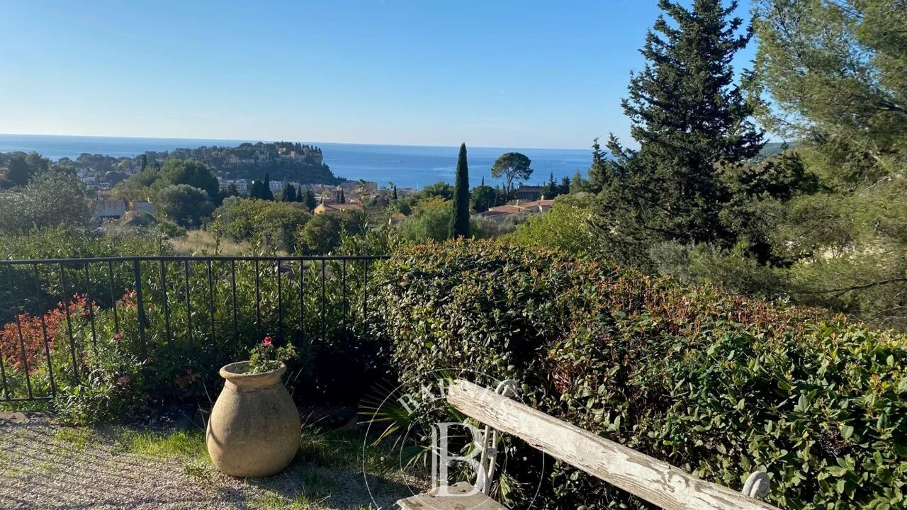 maison 12 pièces 231 m2 à vendre à Cassis (13260)