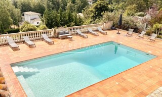 Maison  281 m² à vendre à Roquefort-les-Pins (06330)