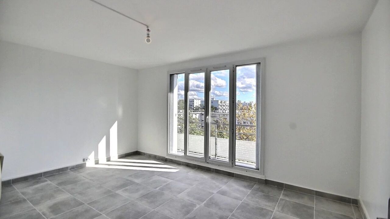 appartement 4 pièces 75 m2 à vendre à Noisy-le-Grand (93160)