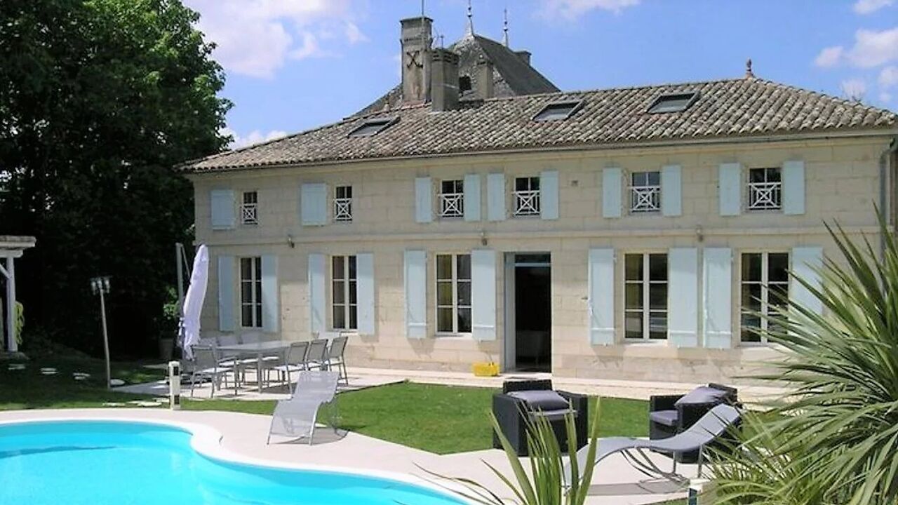 maison 5 pièces 160 m2 à vendre à Saint-Fort-sur-Gironde (17240)