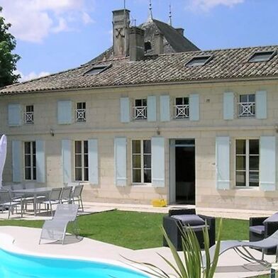 Maison 5 pièces 472500 €