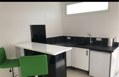 location appartement 600 € CC /mois à proximité de La Penne-sur-Huveaune (13821)