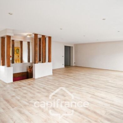 Immeuble  270000 €