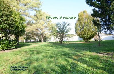 terrain  pièces 800 m2 à vendre à La Couronne (16400)