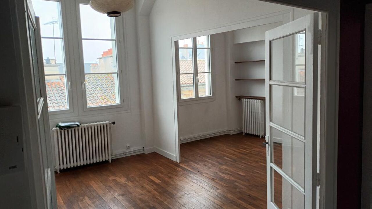 appartement 5 pièces 77 m2 à louer à Poitiers (86000)