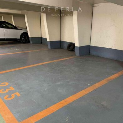 Parking 11 m²