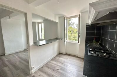 location appartement 610 € CC /mois à proximité de Le Castellet (83330)