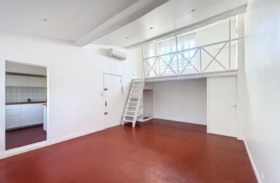 location appartement 530 € CC /mois à proximité de Maillane (13910)