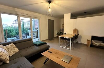 location appartement 785 € CC /mois à proximité de Caumont-sur-Durance (84510)