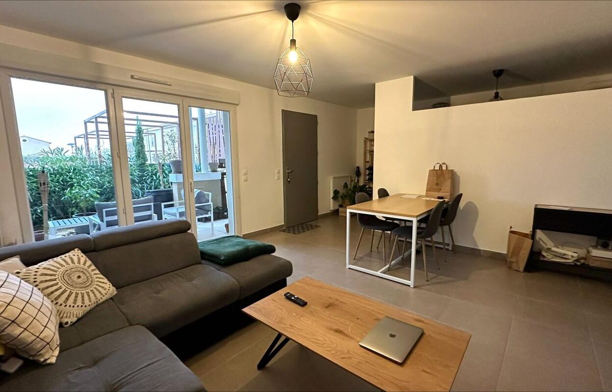 appartement 3 pièces 67 m2 à louer à Robion (84440)