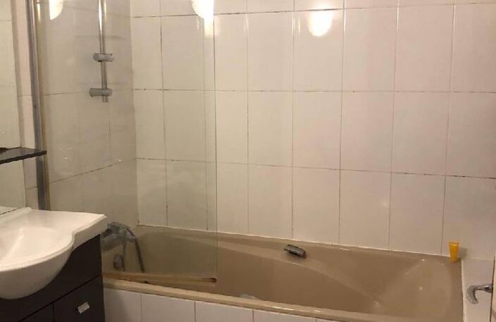 Location appartement 3 pièces 80 m² à Drancy (93700) — photo 2