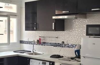 location appartement 815 € CC /mois à proximité de Saint-Denis (93210)