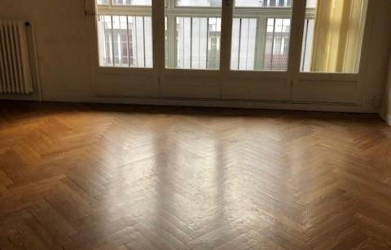 appartement 4 pièces 103 m2 à louer à Villeurbanne (69100)