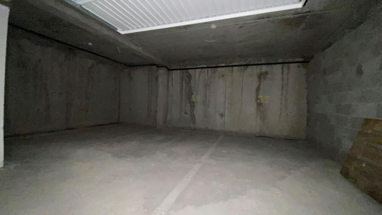 garage  pièces 33 m2 à vendre à Balaruc-les-Bains (34540)