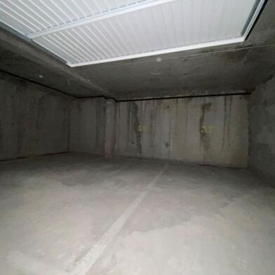 Garage 33 m²