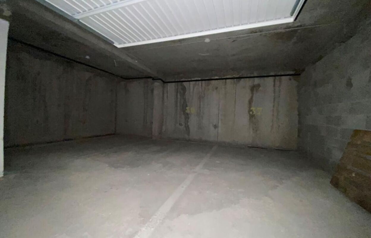 garage  pièces 33 m2 à vendre à Balaruc-les-Bains (34540)