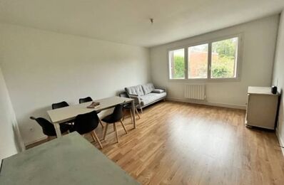 location appartement 1 160 € CC /mois à proximité de Maurecourt (78780)