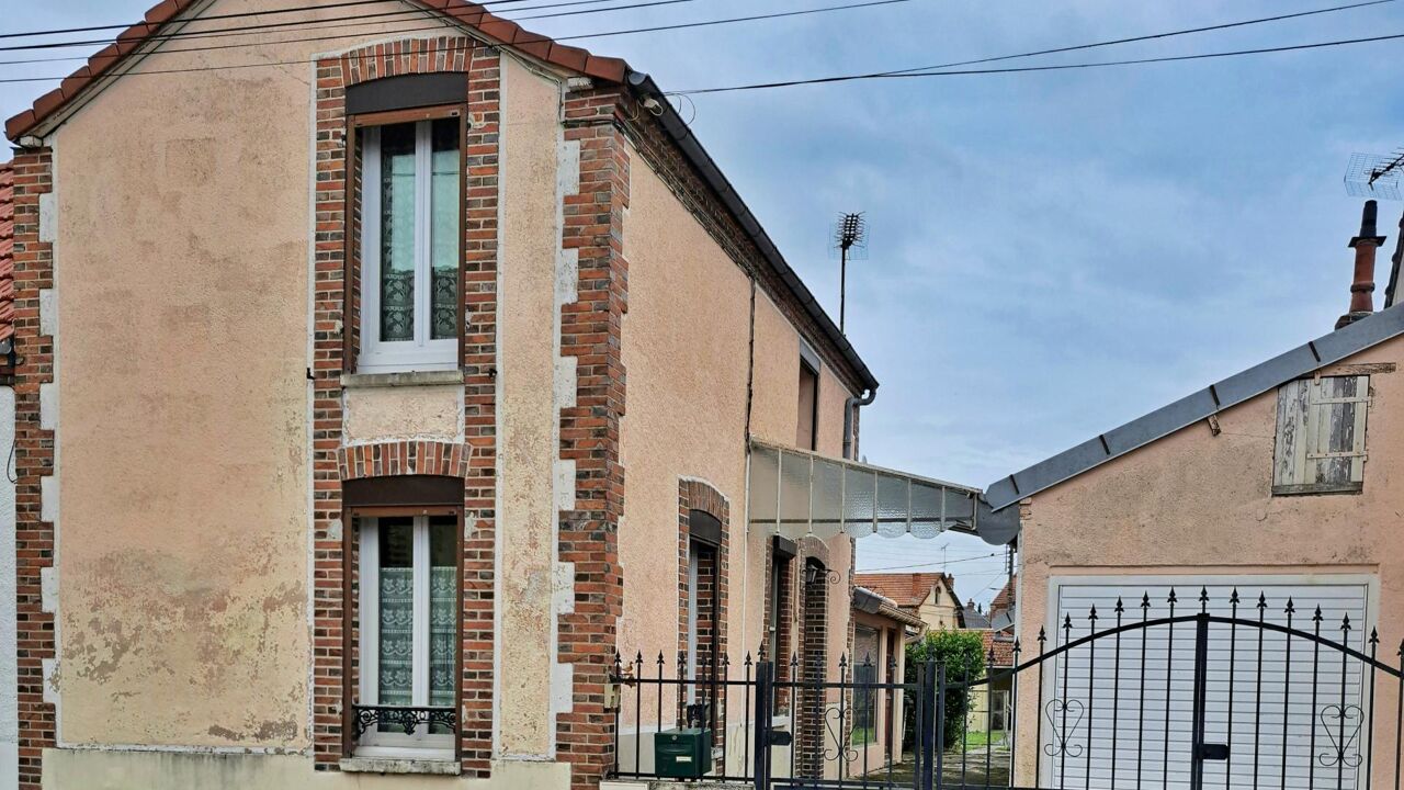 maison 5 pièces 94 m2 à vendre à Romilly-sur-Seine (10100)