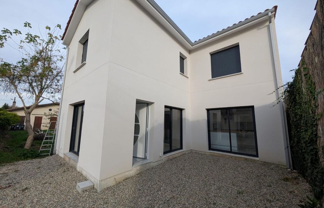 maison 4 pièces 100 m2 à vendre à Saint-Laurent-Médoc (33112)