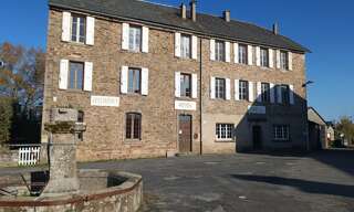 Immeuble  440 m² à vendre à Salles-Curan (12410)