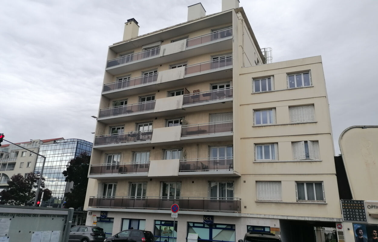 appartement 3 pièces 83 m2 à vendre à Bron (69500)