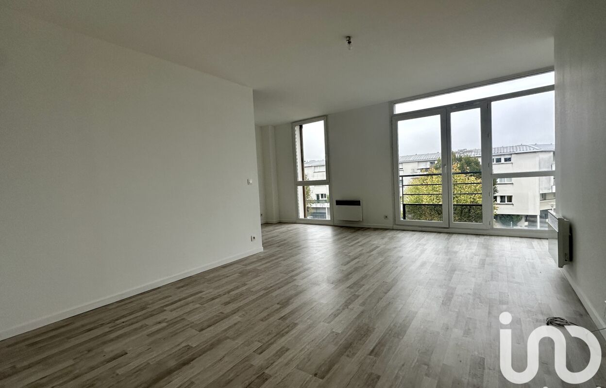 appartement 3 pièces 69 m2 à vendre à Mitry-Mory (77290)