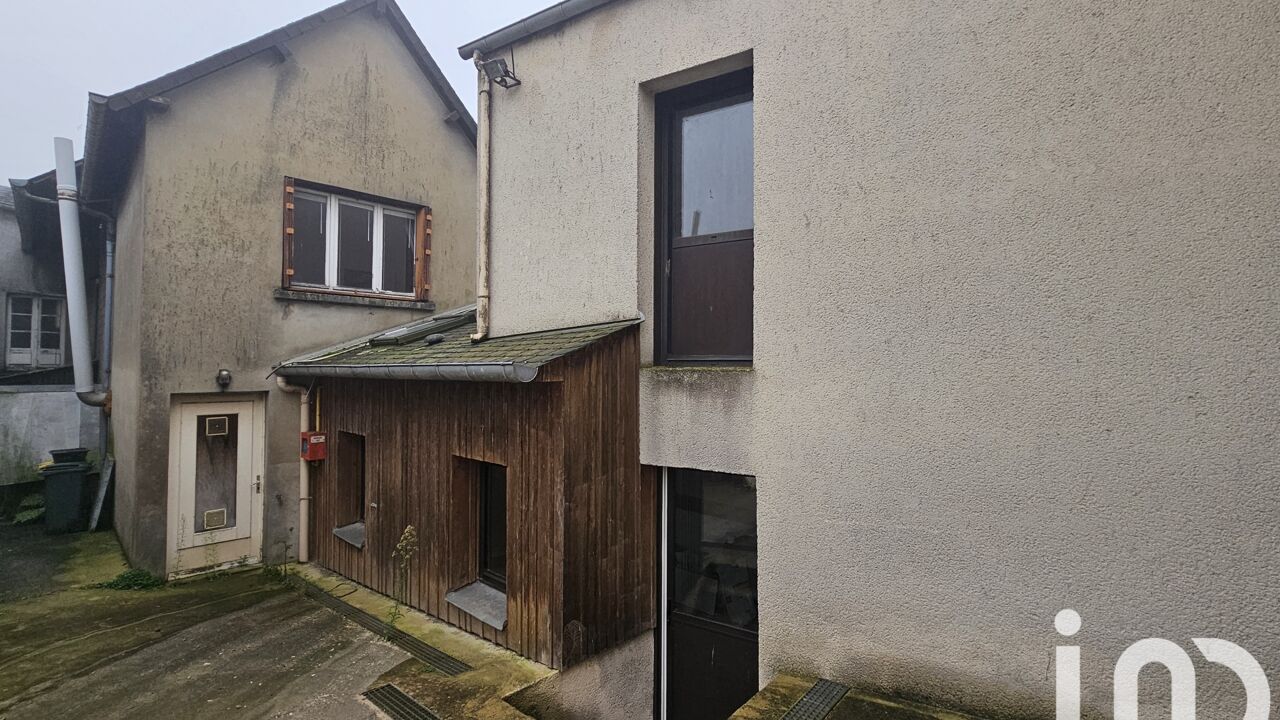 immeuble  pièces 200 m2 à vendre à Saint-Méen-le-Grand (35290)