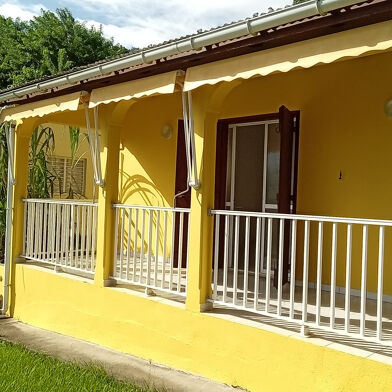 Maison 2 pièces 830 €