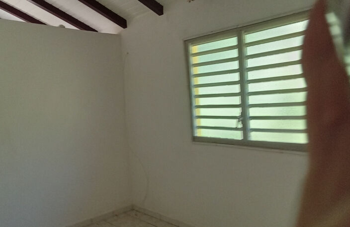 MAISON 2 PIECES NON MEUBLEE — photo 5