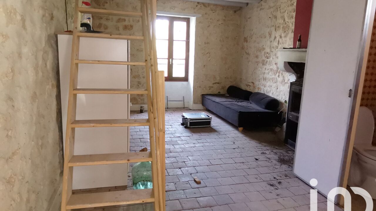 maison 2 pièces 29 m2 à vendre à Le Pont-Chrétien-Chabenet (36800)