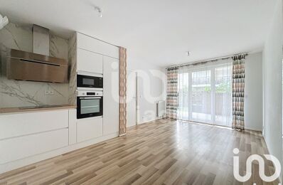 vente appartement 299 000 € à proximité de Émerainville (77184)