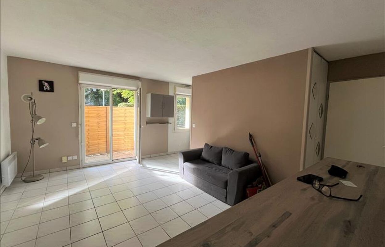 appartement 2 pièces 47 m2 à vendre à Bordeaux (33300)