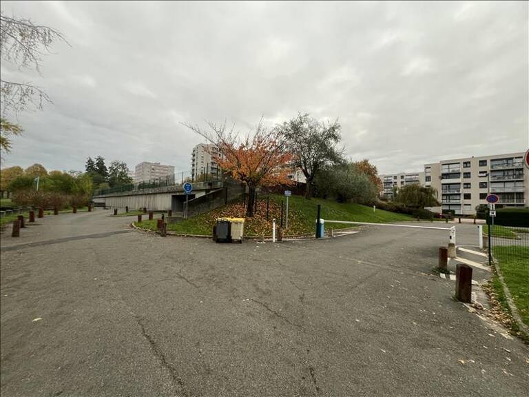 Place dans un garage collectif de 0 pièces principales — photo 1