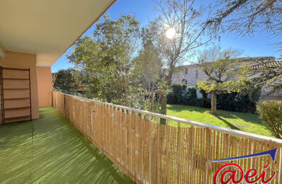 Bel appartement T3 avec balcon au coeur de Six-Fours — photo du bien
