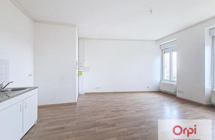 COMMENTRY - CENTRE — photo 2