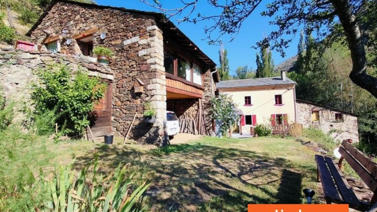 maison 8 pièces 236 m2 à vendre à Ayguatébia-Talau (66360)