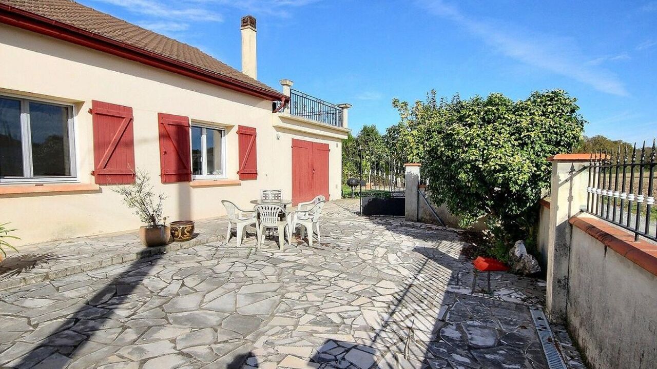 maison 4 pièces 106 m2 à vendre à Poey-de-Lescar (64230)