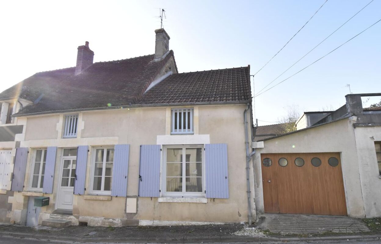 maison 5 pièces 110 m2 à vendre à Donzy (58220)