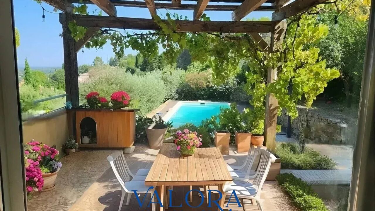 maison 6 pièces 161 m2 à vendre à Cotignac (83570)