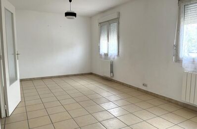 location appartement 660 € CC /mois à proximité de Gravigny (27930)