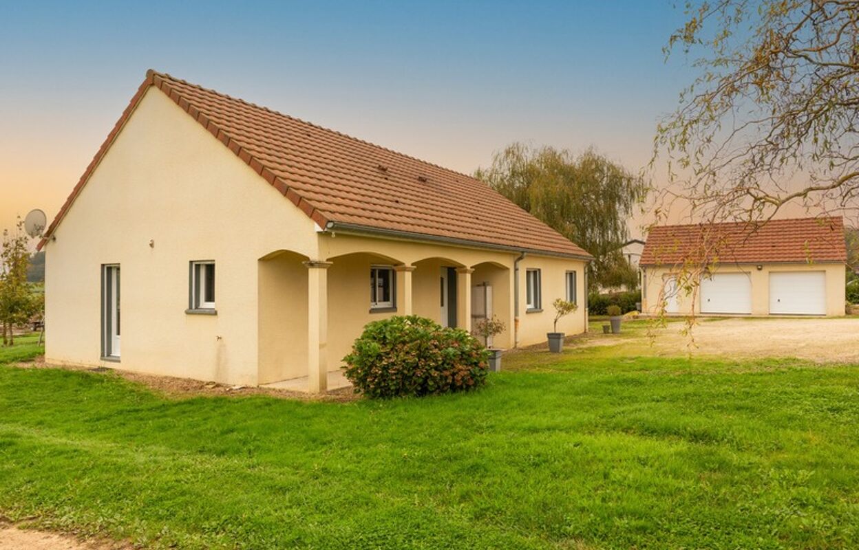 maison 5 pièces 114 m2 à vendre à Saint-Vincent-Bragny (71430)