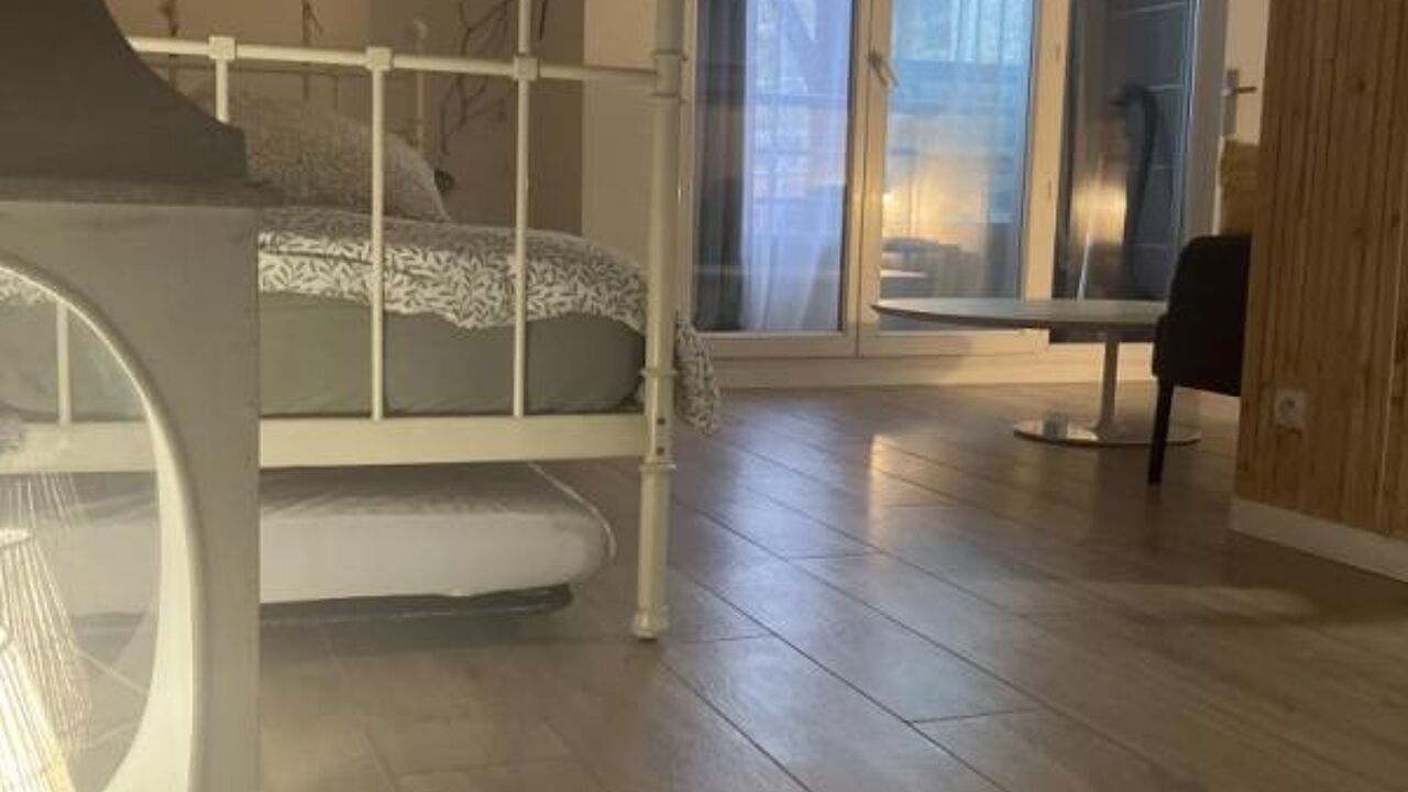 appartement 2 pièces 45 m2 à louer à Saint-Denis (93200)