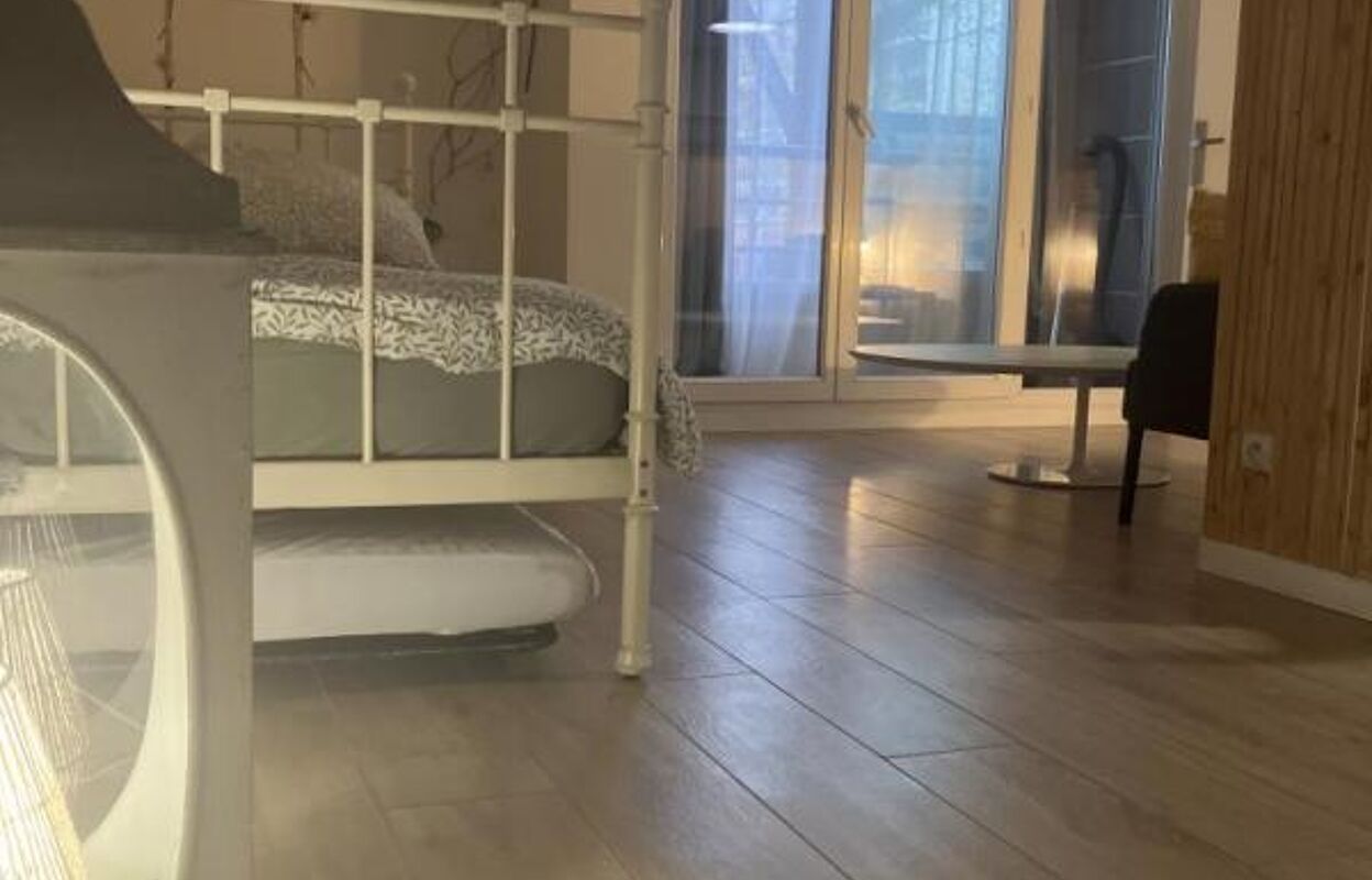 appartement 2 pièces 45 m2 à louer à Saint-Denis (93200)