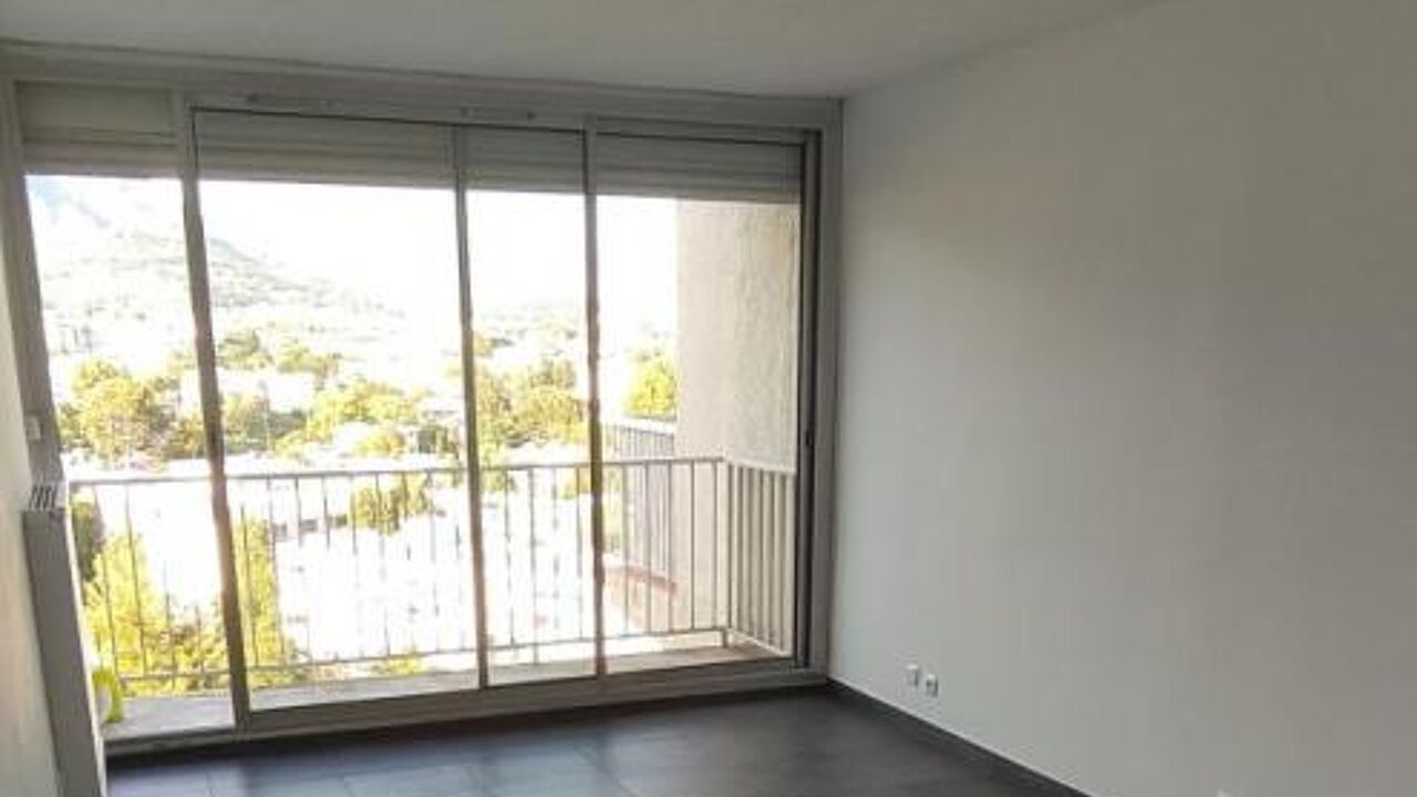 appartement 3 pièces 60 m2 à louer à Toulon (83000)