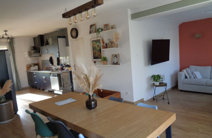 Vente maison 5 pièces 123 m² Saubens (31600) — photo 3