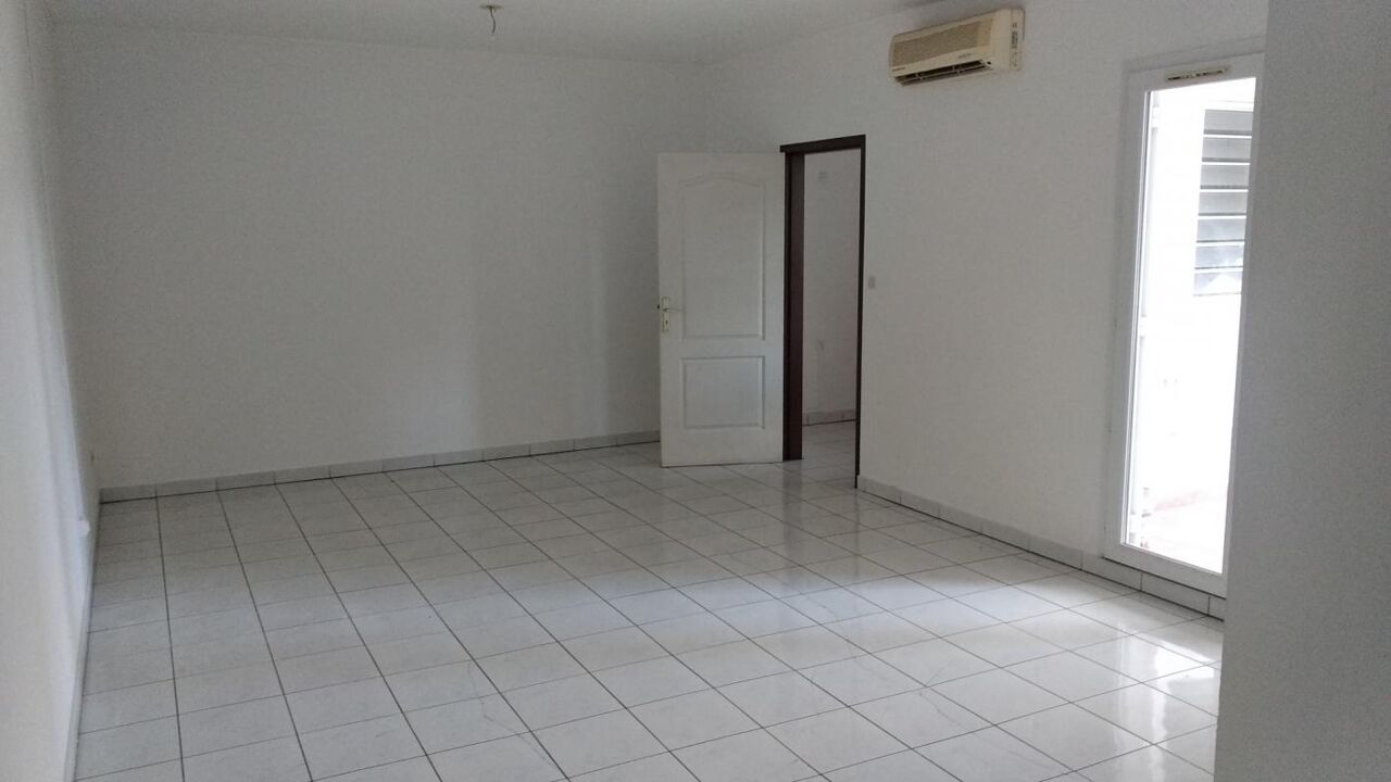 appartement 3 pièces 70 m2 à louer à Saint-Denis (97400)