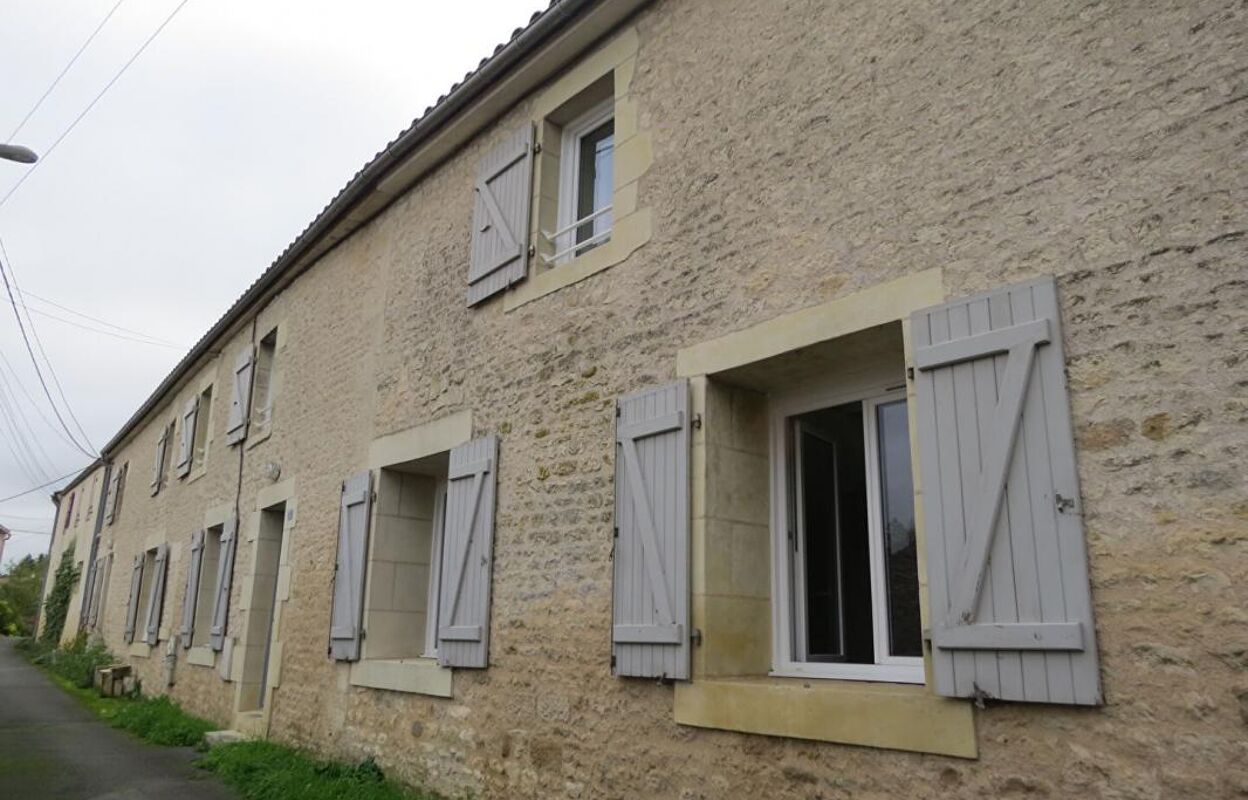 maison 9 pièces 250 m2 à vendre à Fontenay-le-Comte (85200)