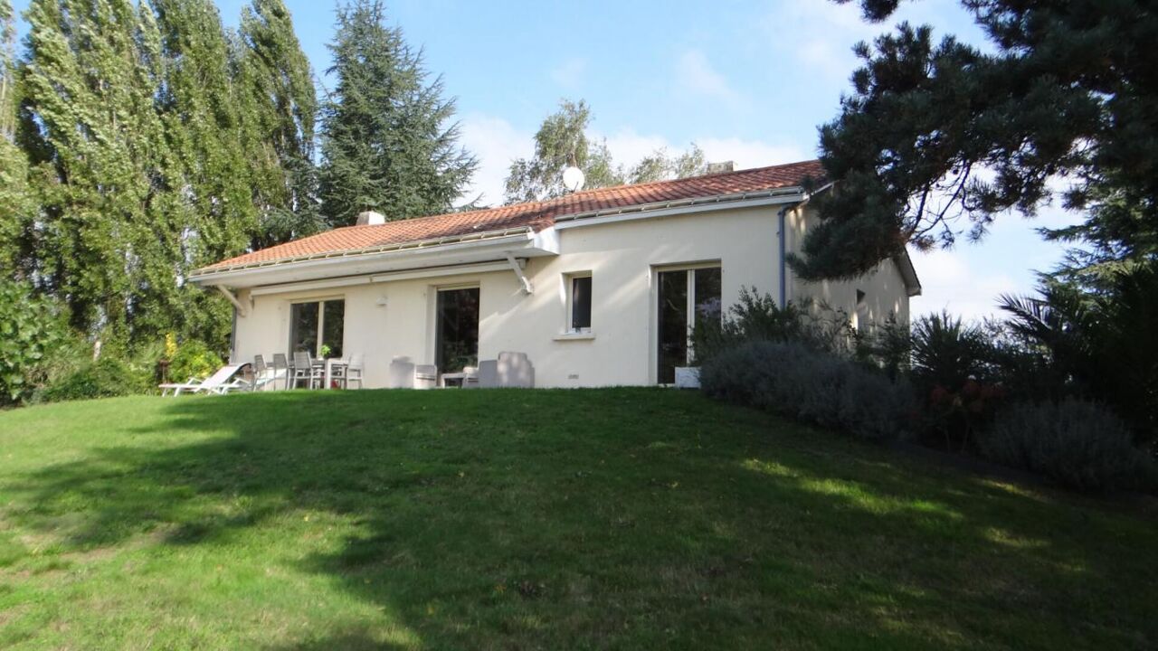 maison 6 pièces 95 m2 à vendre à Saint-Crespin-sur-Moine (49230)