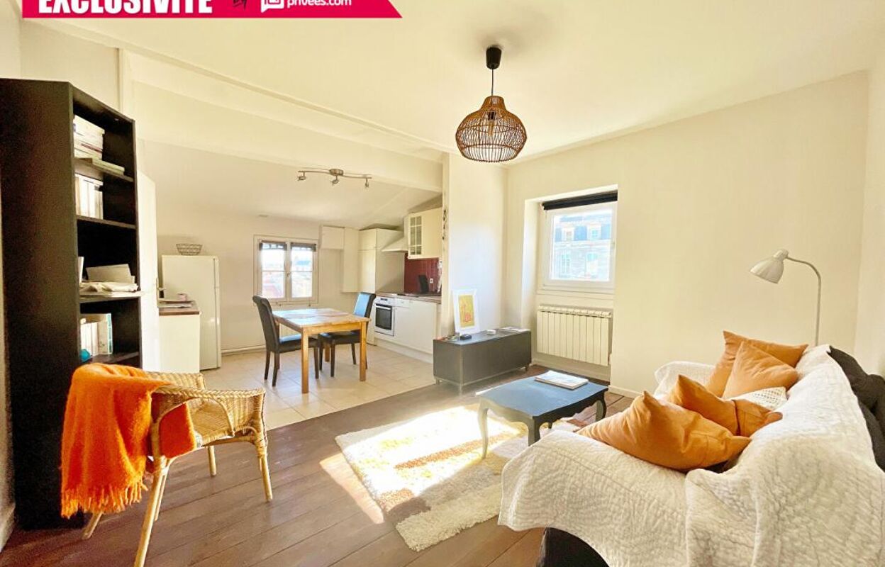 appartement 3 pièces 65 m2 à vendre à Bordeaux (33000)